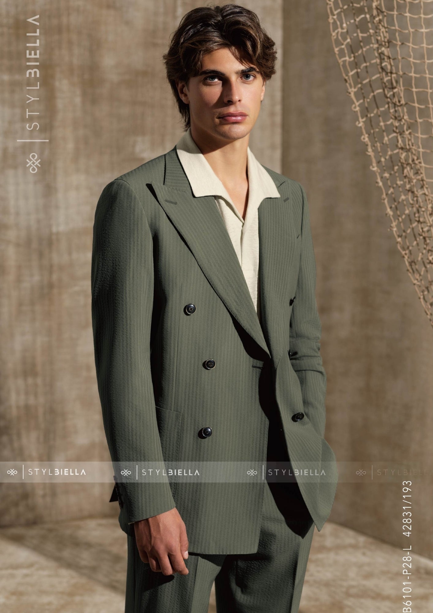 Peak Lapel Double Breasted 6 on 2, Olive Seersucker Suit, Stylbiella