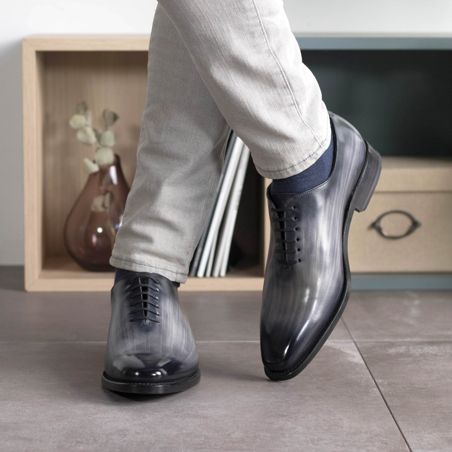 Leather Whole Cut Monti │ Grey Patina