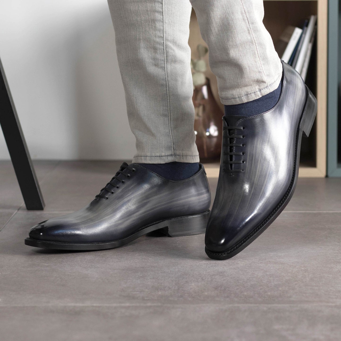 Leather Whole Cut Monti │ Grey Patina