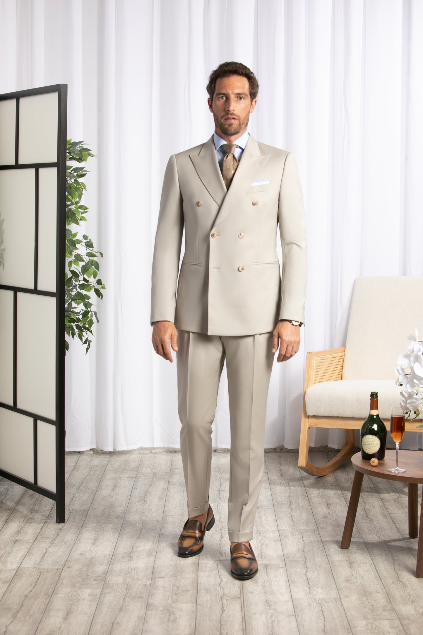 Peak Lapel Double Breasted 6 on 4, Stone Suit