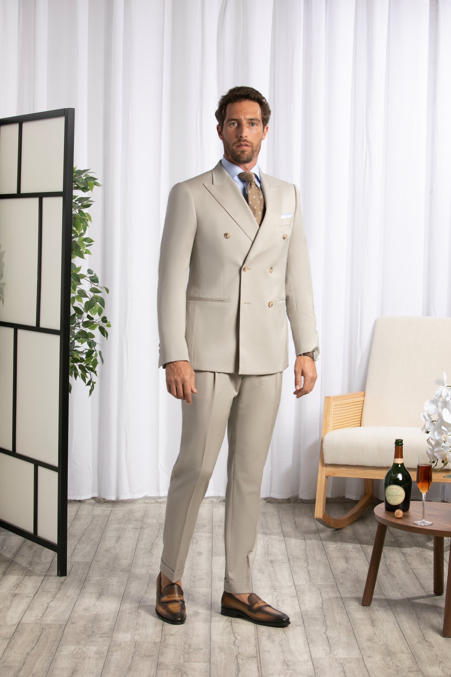 Peak Lapel Double Breasted 6 on 4, Stone Suit