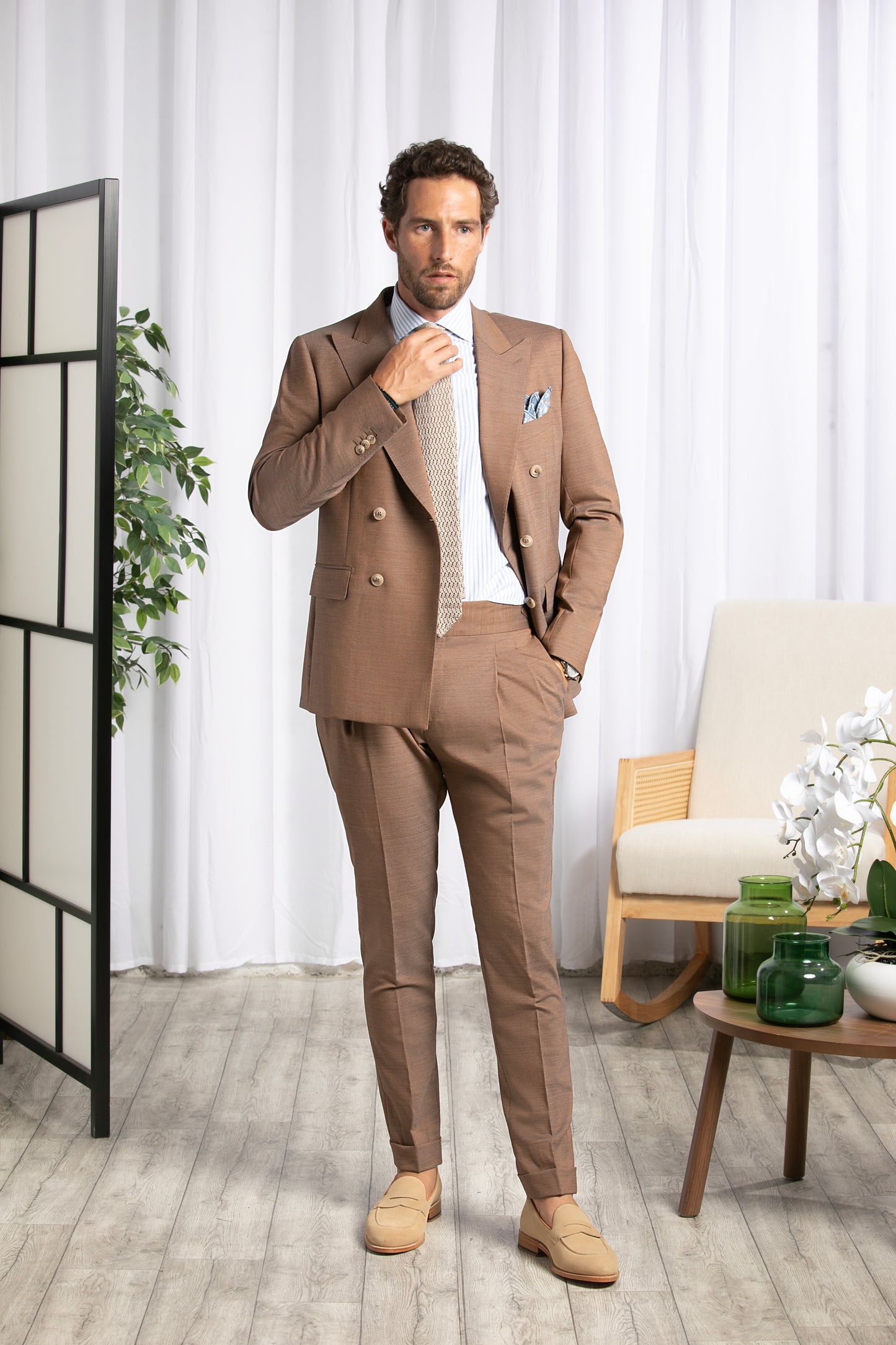 Peak Lapel Double Breasted 6 on 4, Brown Suit