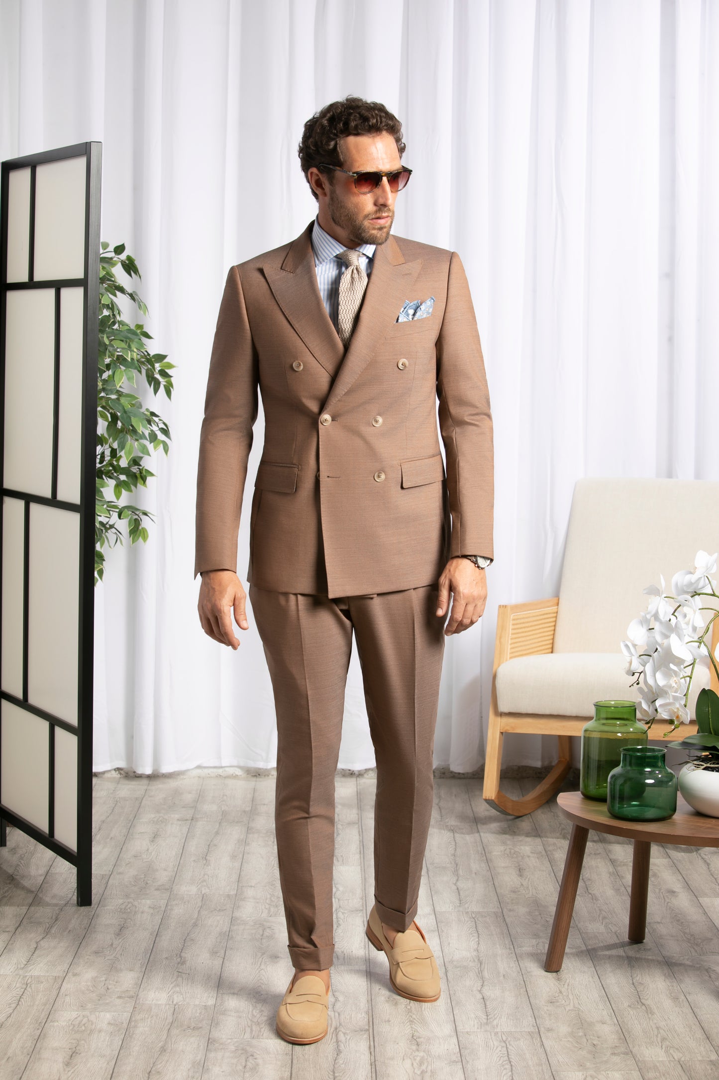 Peak Lapel Double Breasted 6 on 4, Brown Suit