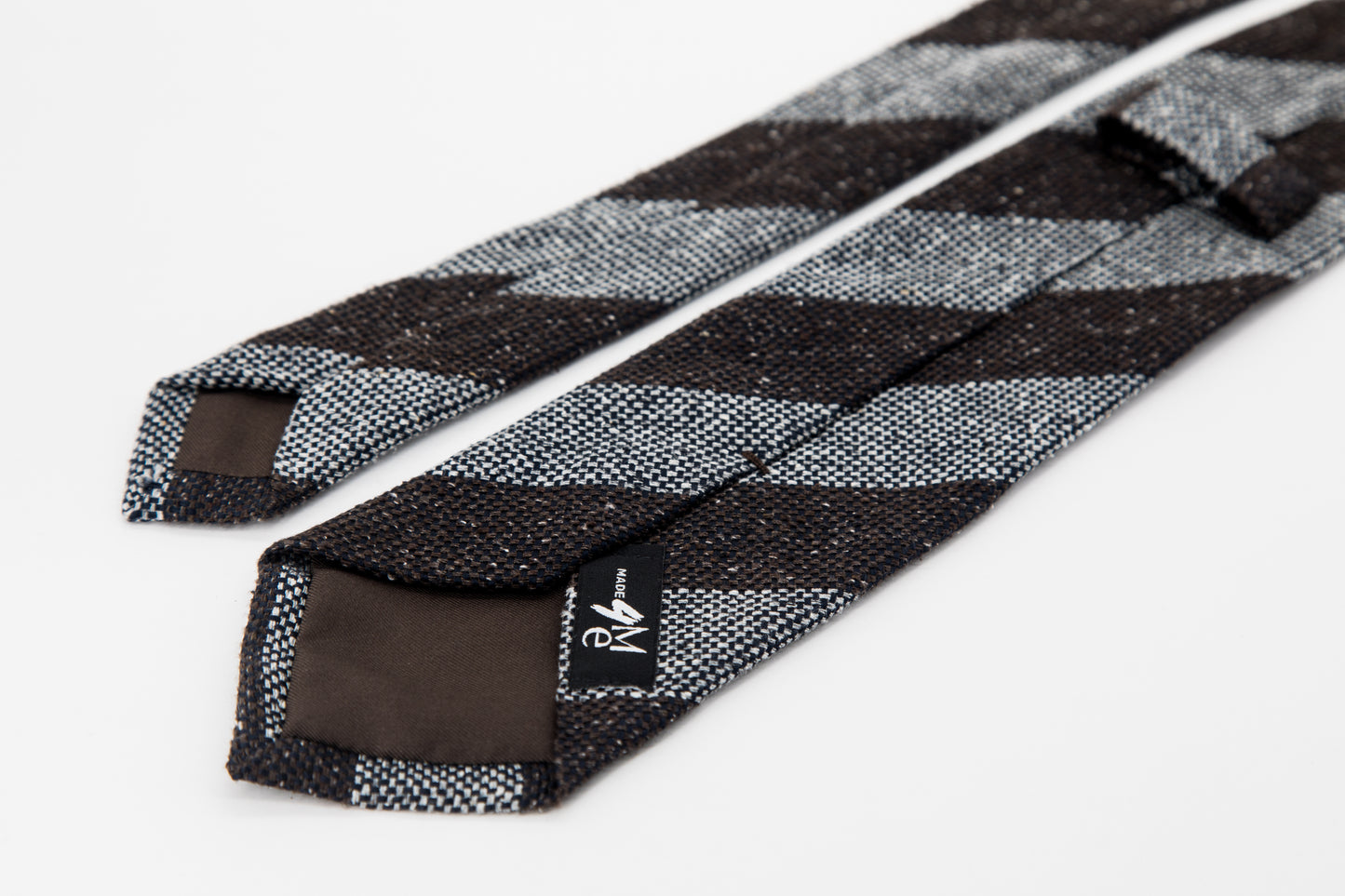 TIE - Large Black And Speckled White Stripe