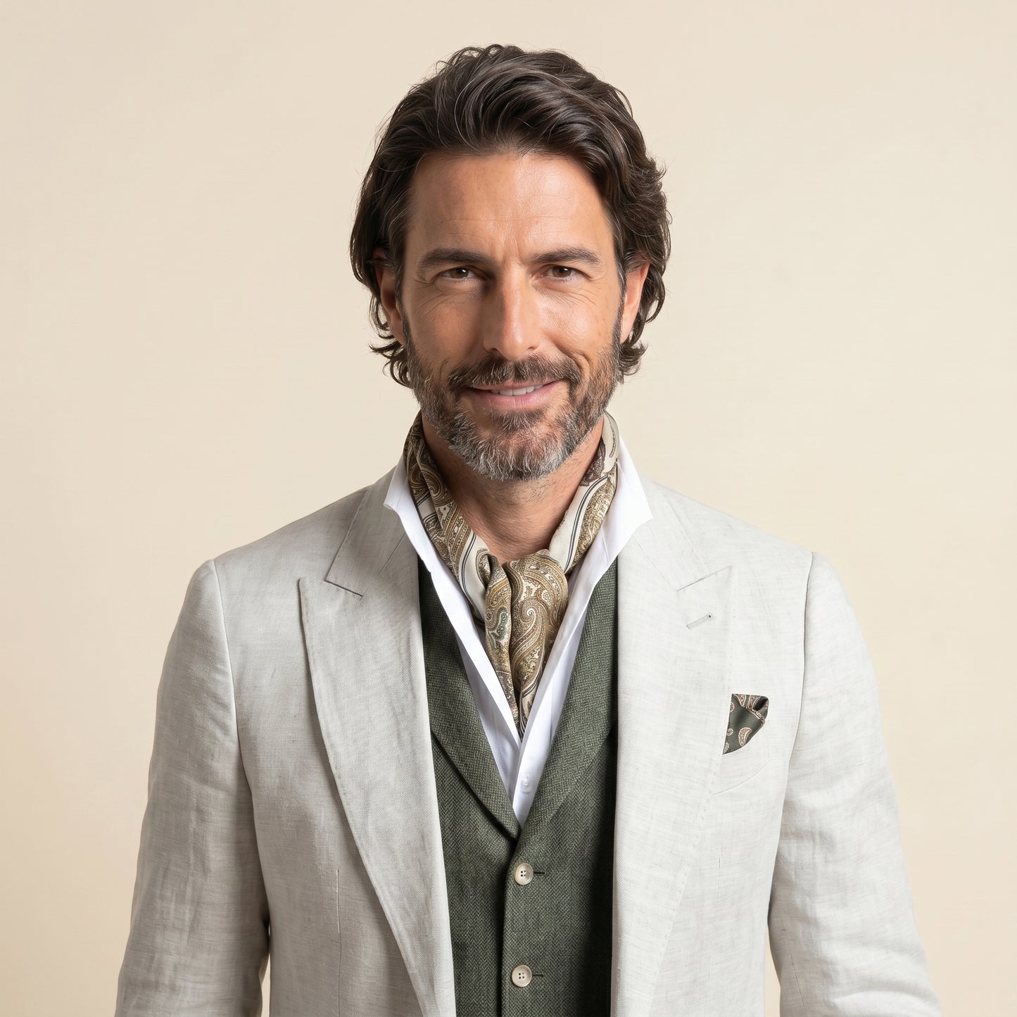 SUIT 23