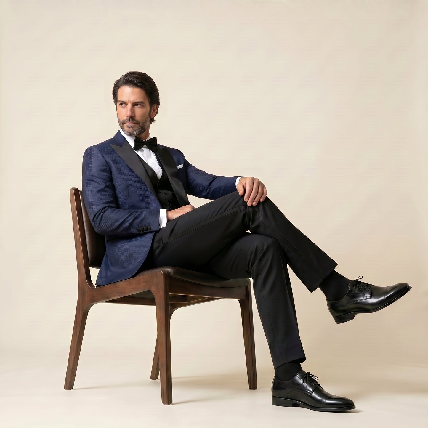 Peak 1/2 Satin Lapel, Royal Blue, Tuxedo Dinner Jacket, Wool & Silk, Caccioppoli