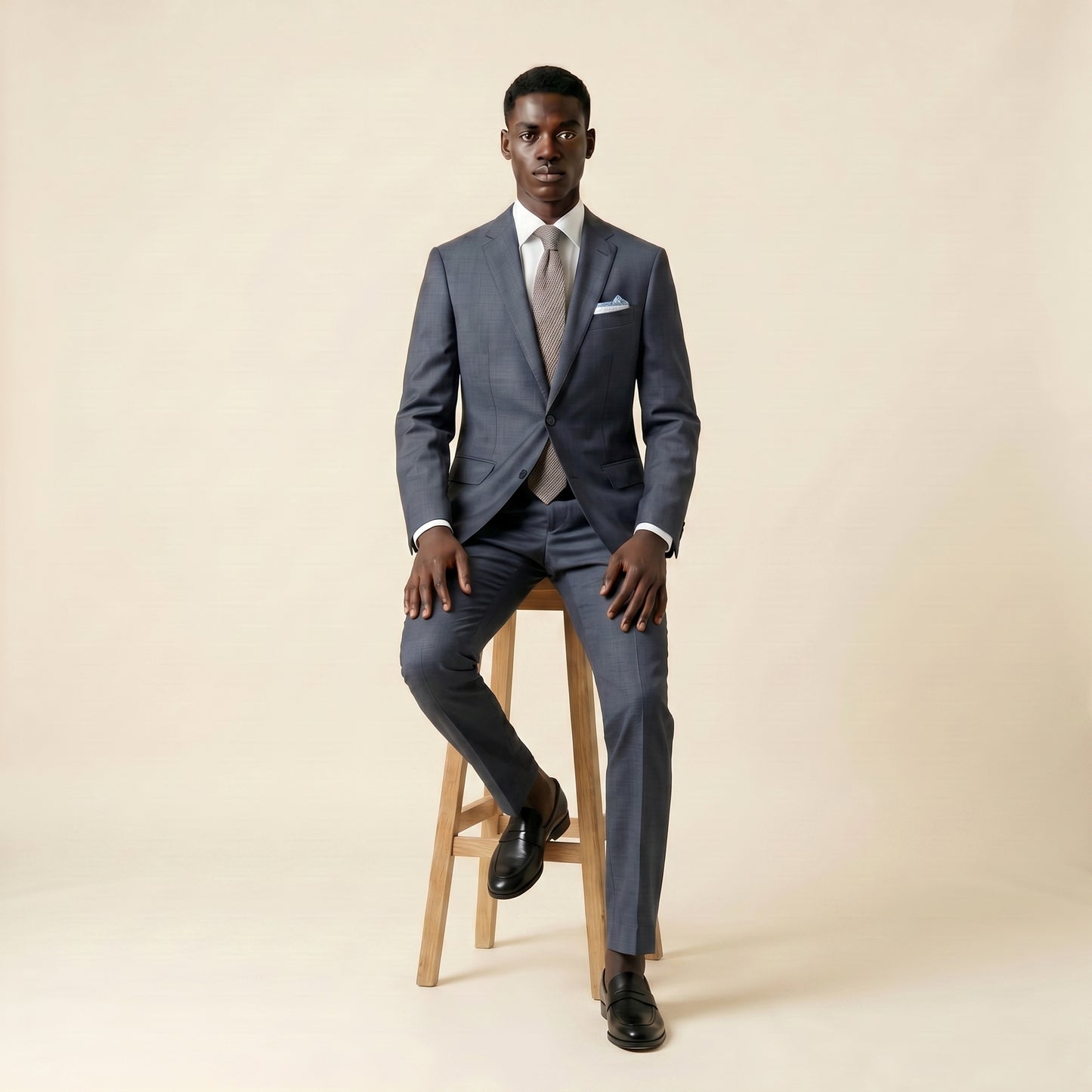 SUIT 28