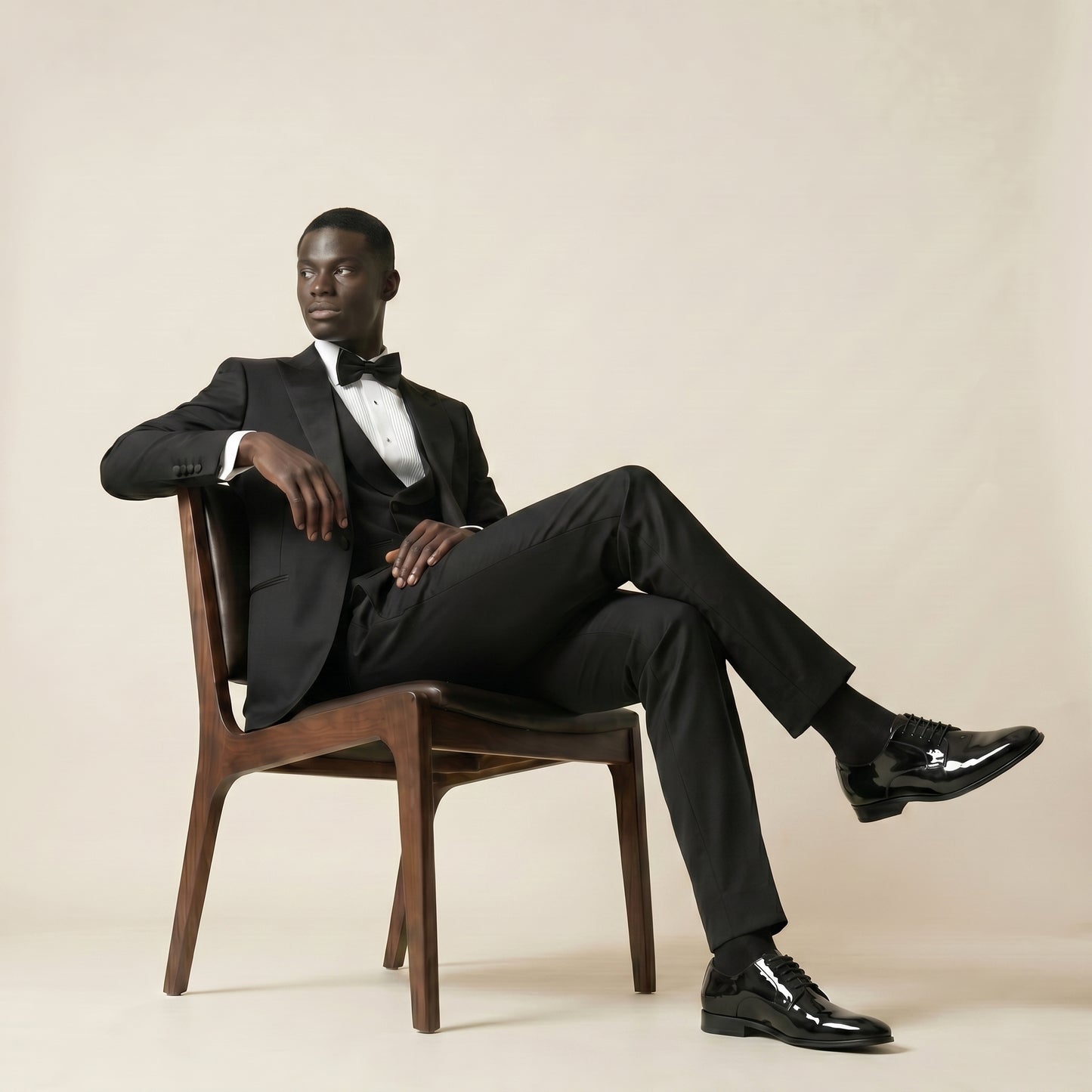 Peak Satin Lapel, Black, 2 pcs Tuxedo, Wool and Silk, Zignone