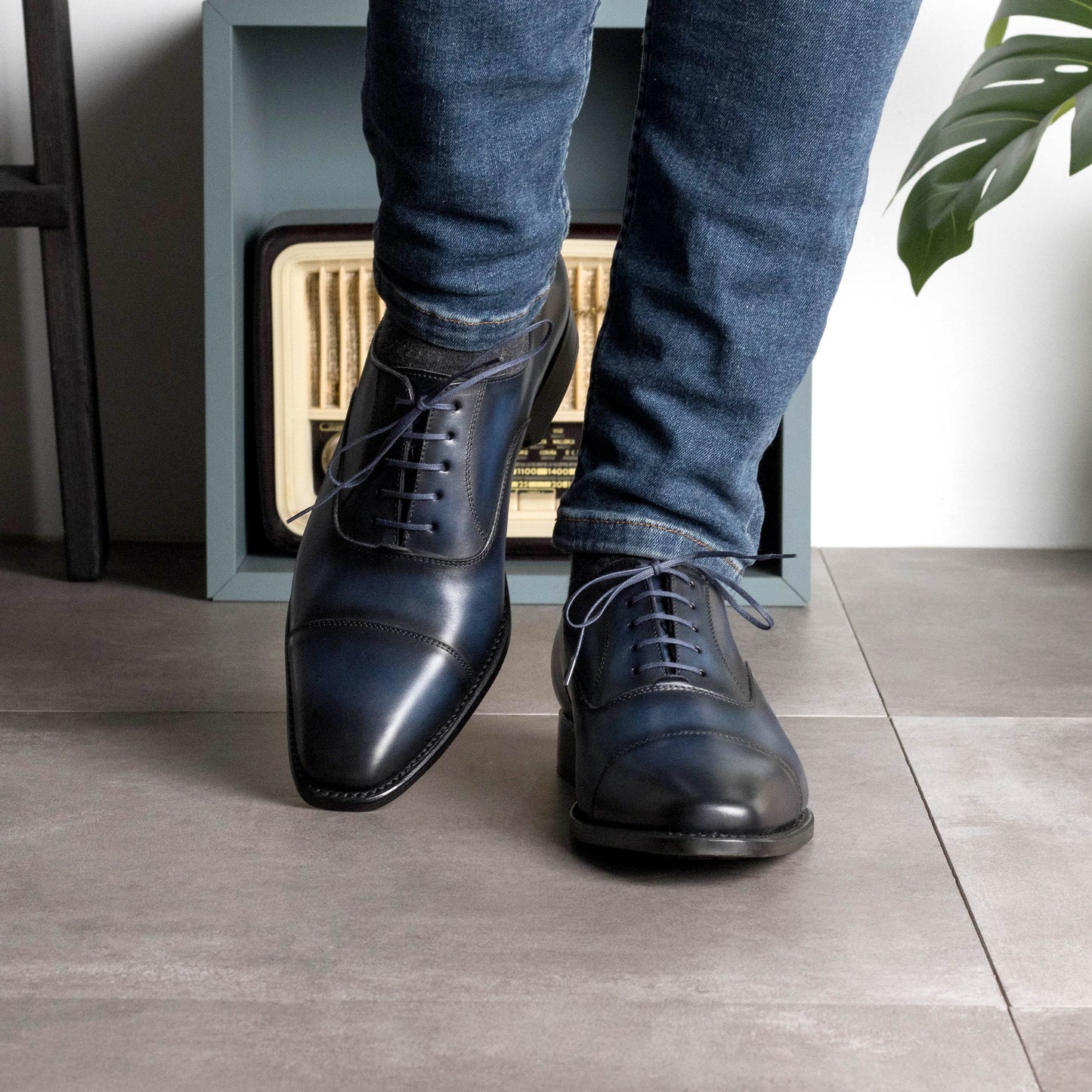 Leather Oxford Monti │ Navy Burn-Effect