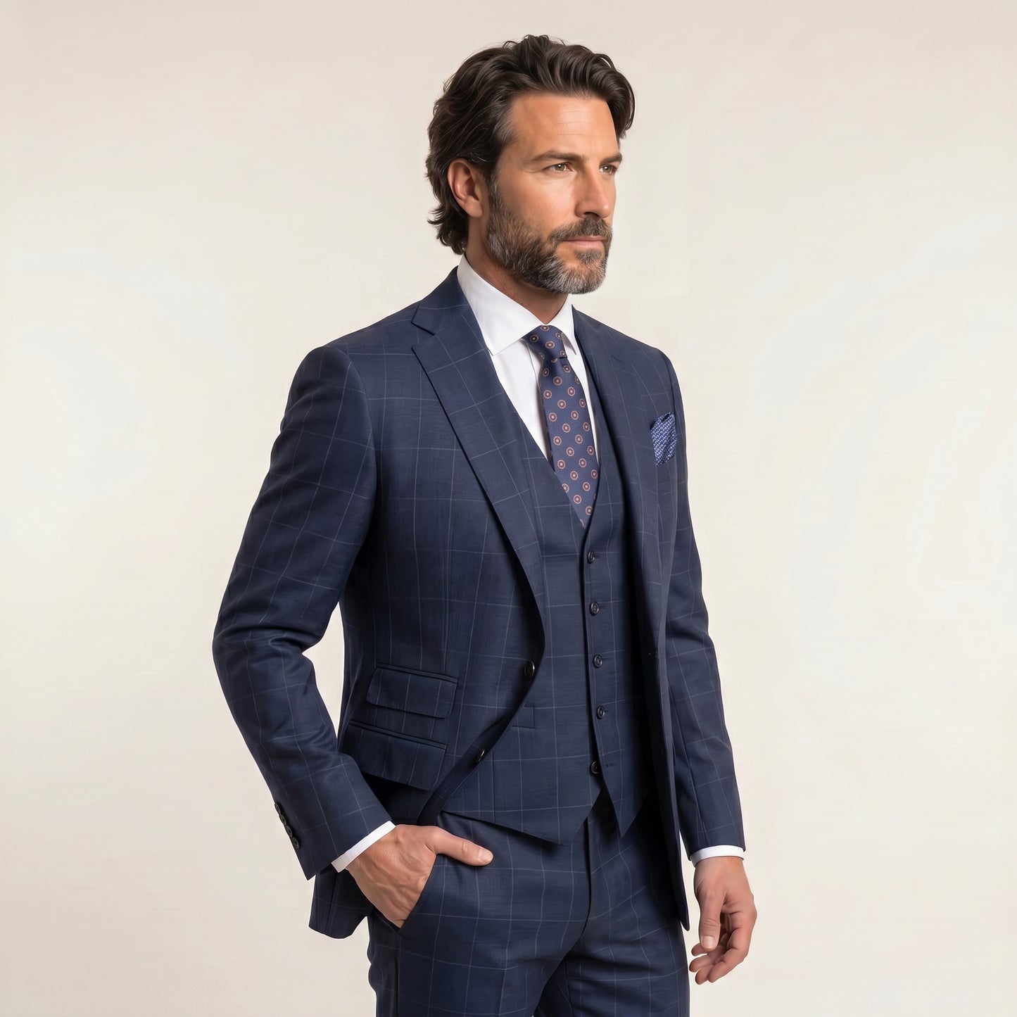 SUIT 33