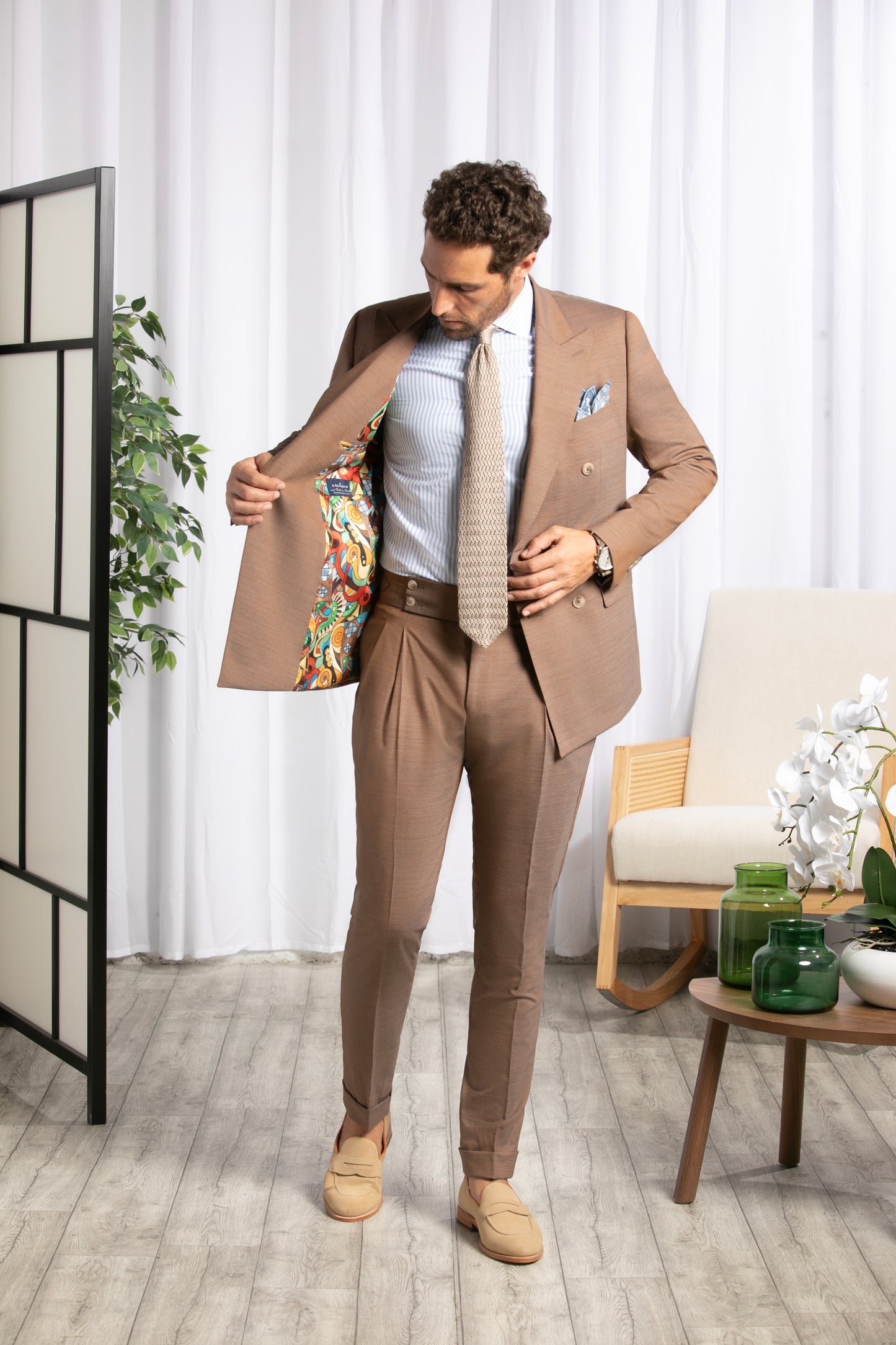 Peak Lapel Double Breasted 6 on 4, Brown Suit