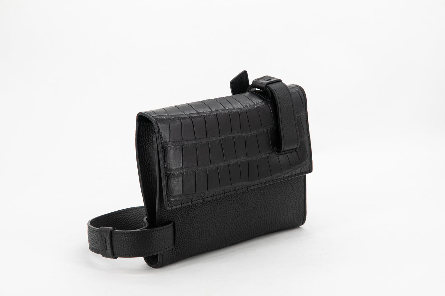 Alligator & Calf Leather Shoulder Clutch │ Black