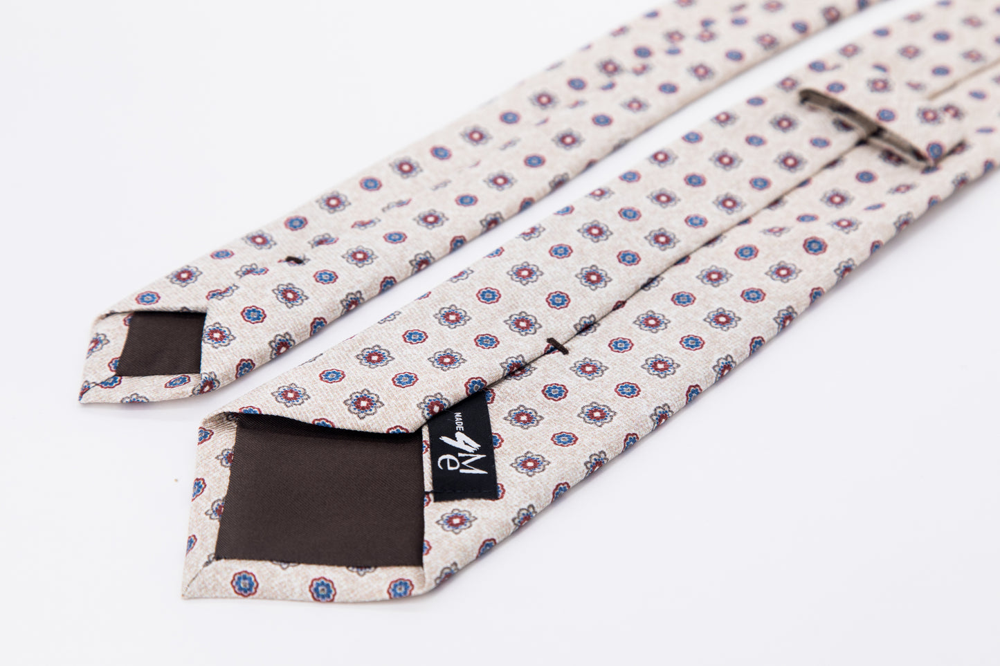 TIE - Blue And Burgundy Flower On Grey Background