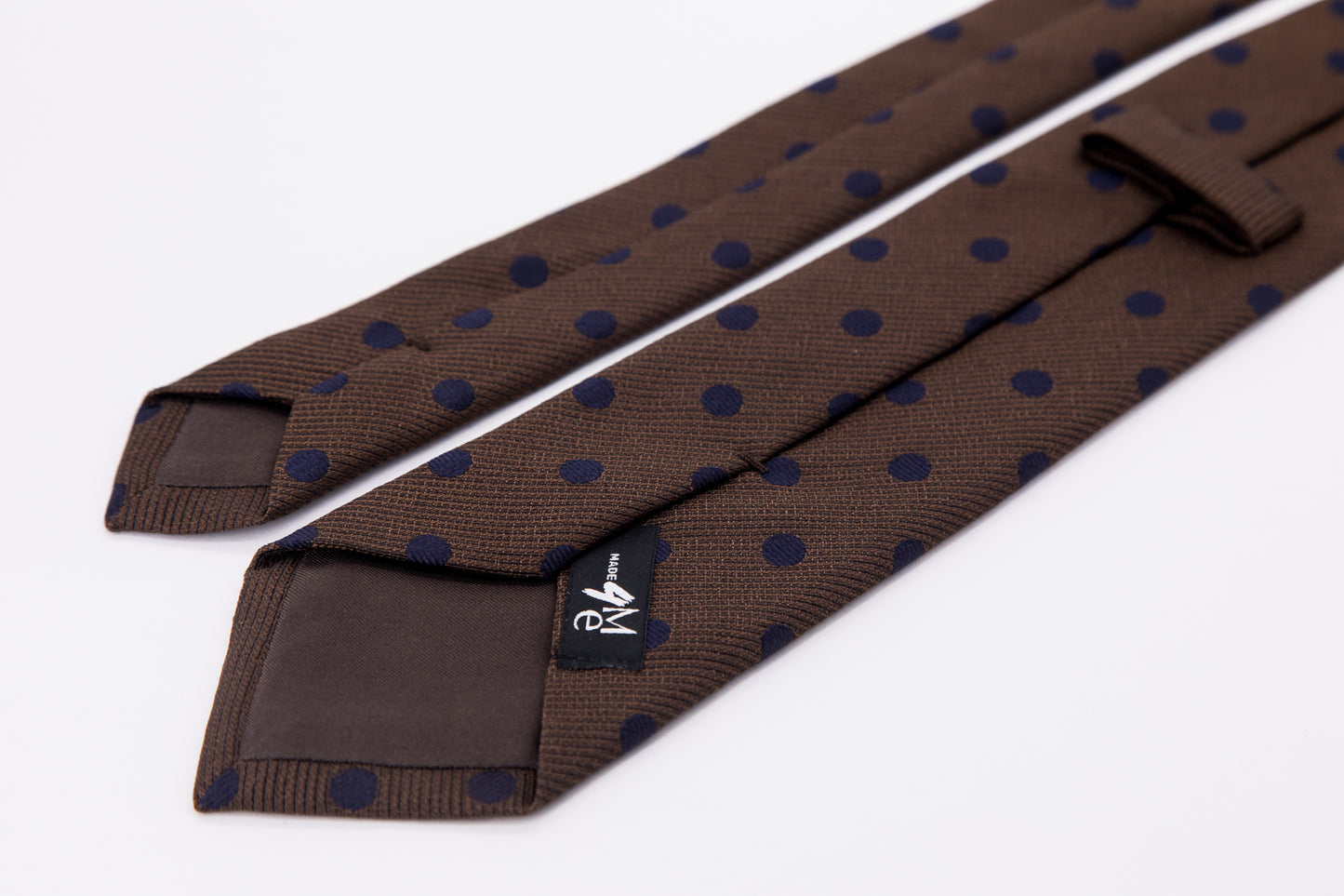 TIE - Blue Round on Brown Blackground