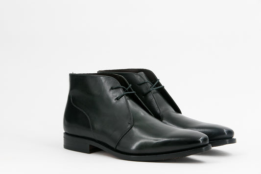 LEATHER CHUKKA BOOTS │ DARK GREEN
