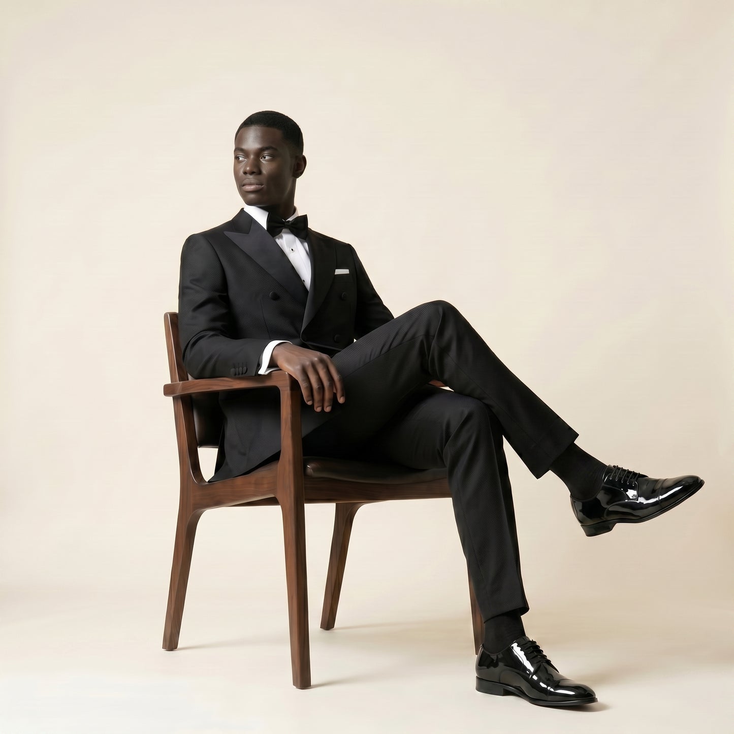 Peak Satin Lapel, Double Breasted 6 on 2, Black, Tuxedo 2 pcs, Wool & Silk, Zignone